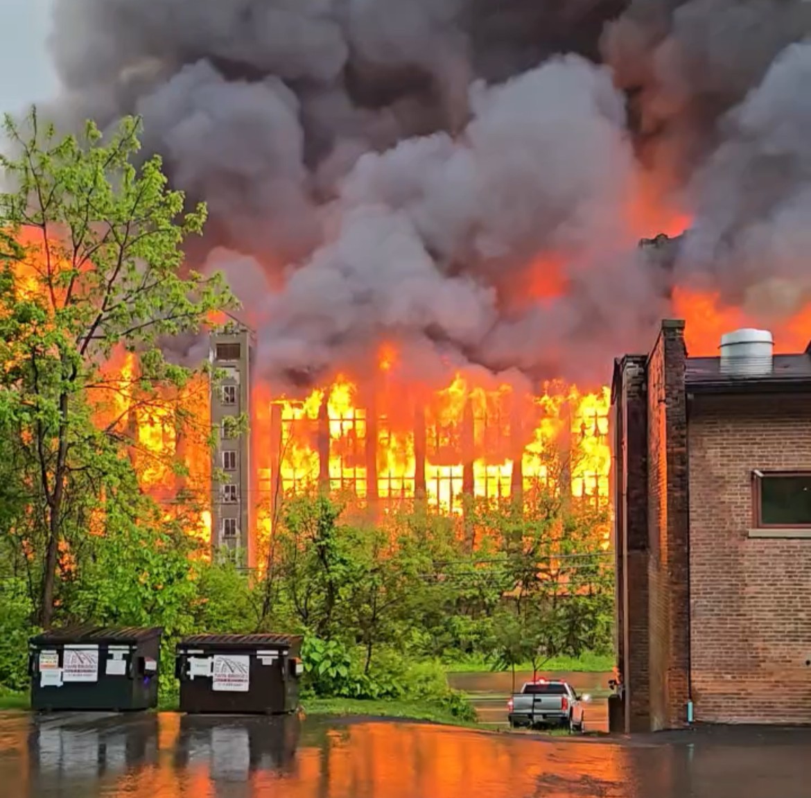 14-year-old arrested in Victory Mills Fire