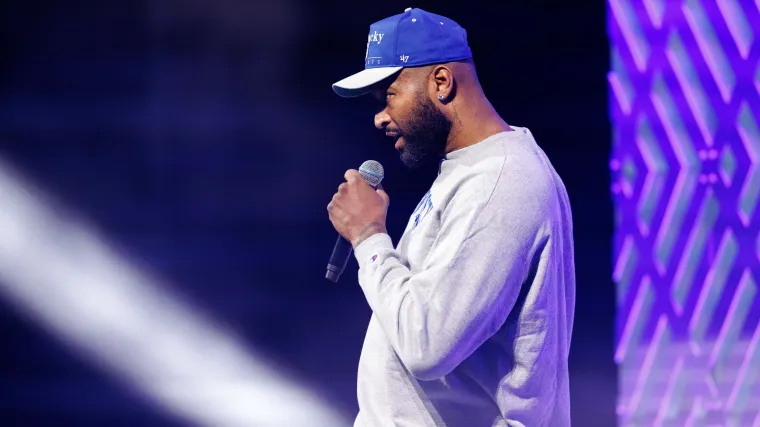 Kings legend DeMarcus Cousins ejected in Puerto Rico, then loses his mind at wild fans