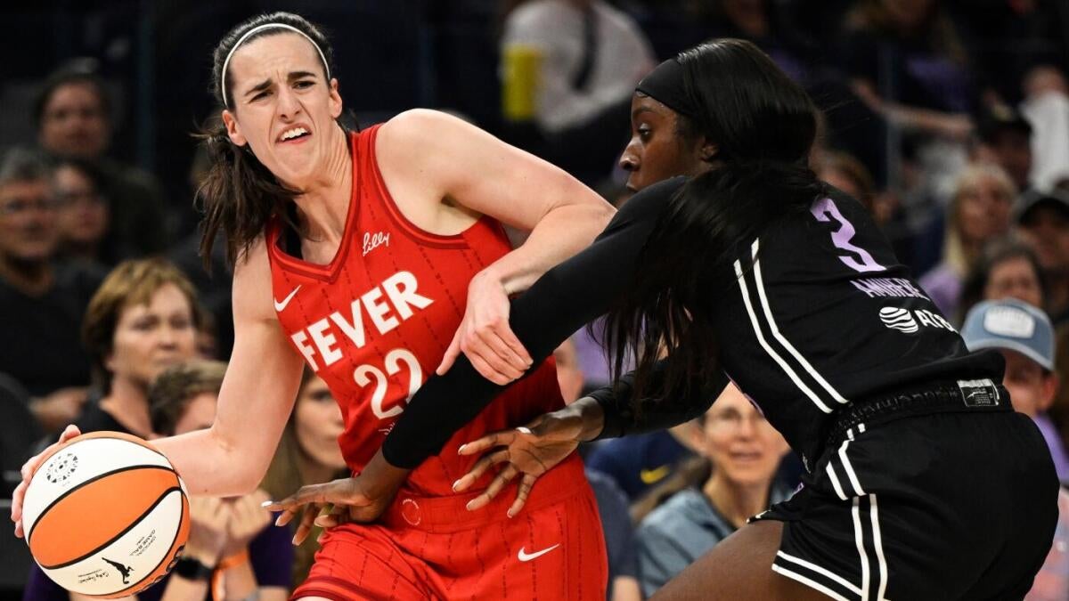 Valkyries coach sounds off on Caitlin Clark’s worst game of season: ‘We know she doesn’t like physicality’